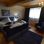 236 Rooms Woerthersee - Adults Only 3*