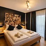 호텔 236 & Wellness - Adults Only Woerthersee 3*